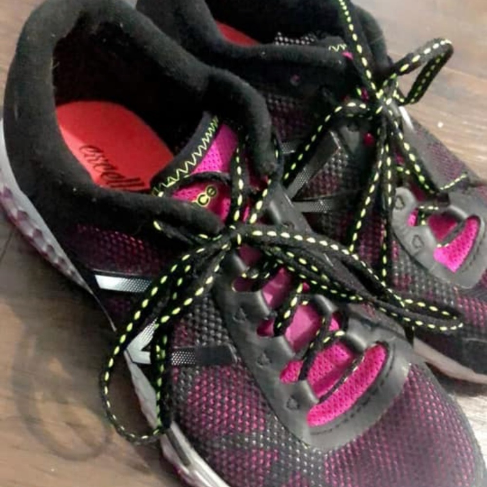 Sneakers